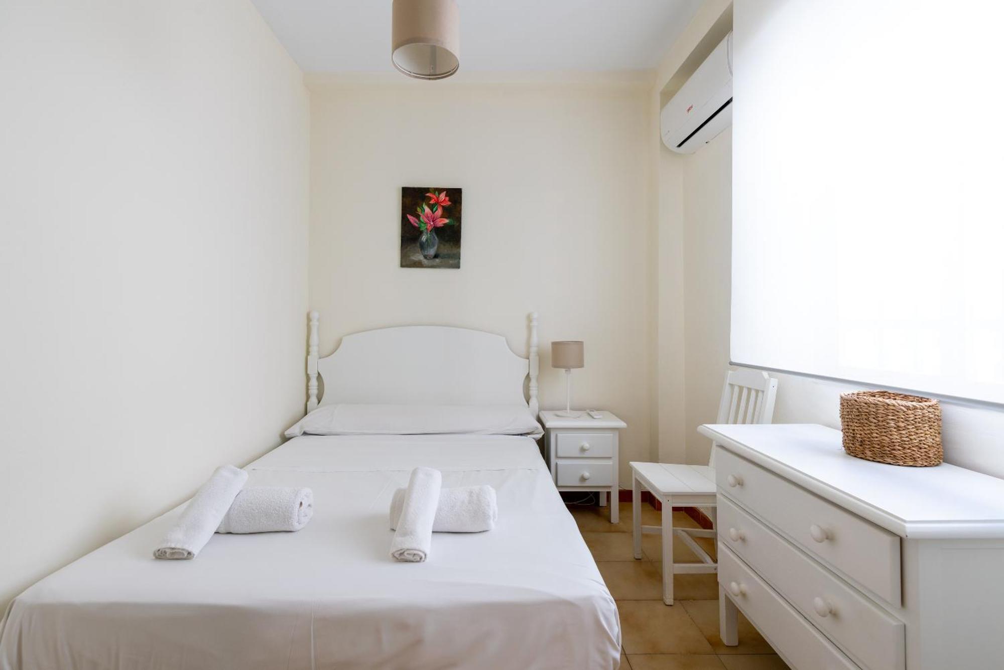 Apartamento Familiar Maria Auxiliadora Σεβίλλη Εξωτερικό φωτογραφία