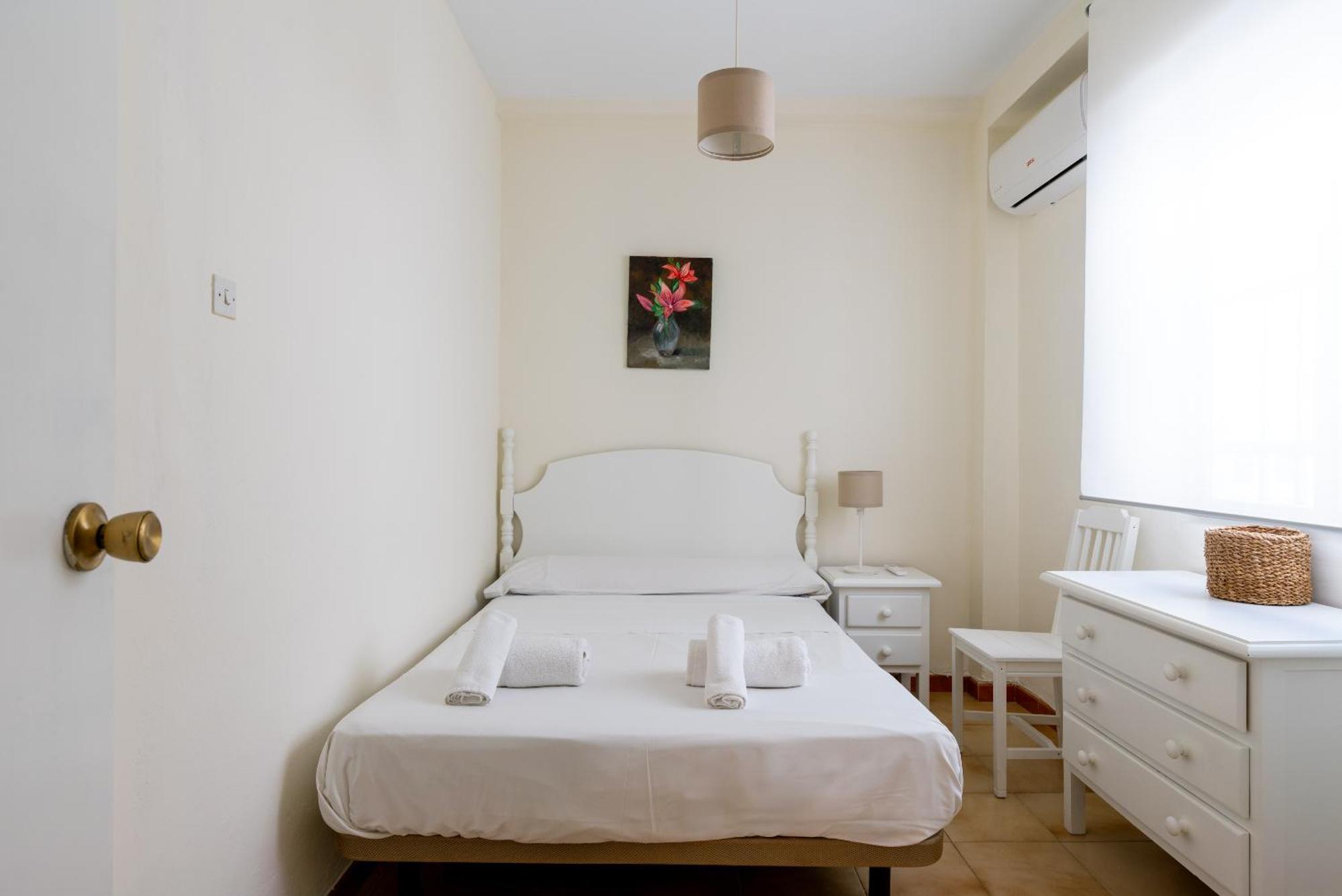 Apartamento Familiar Maria Auxiliadora Σεβίλλη Εξωτερικό φωτογραφία
