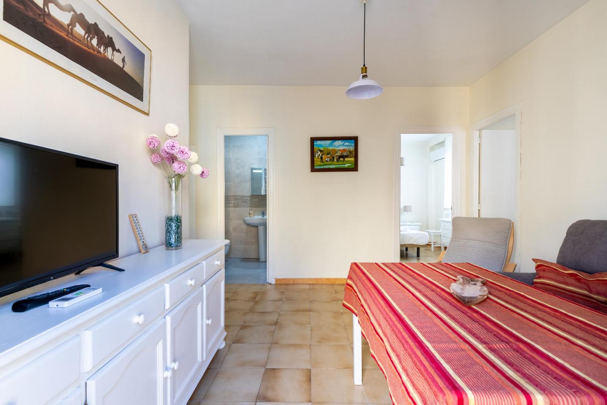 Apartamento Familiar Maria Auxiliadora Σεβίλλη Εξωτερικό φωτογραφία