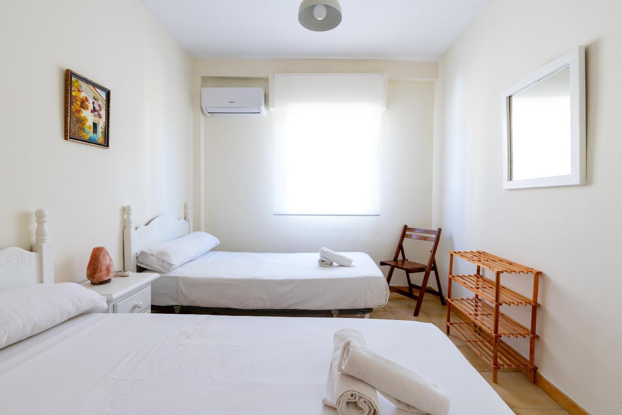 Apartamento Familiar Maria Auxiliadora Σεβίλλη Εξωτερικό φωτογραφία