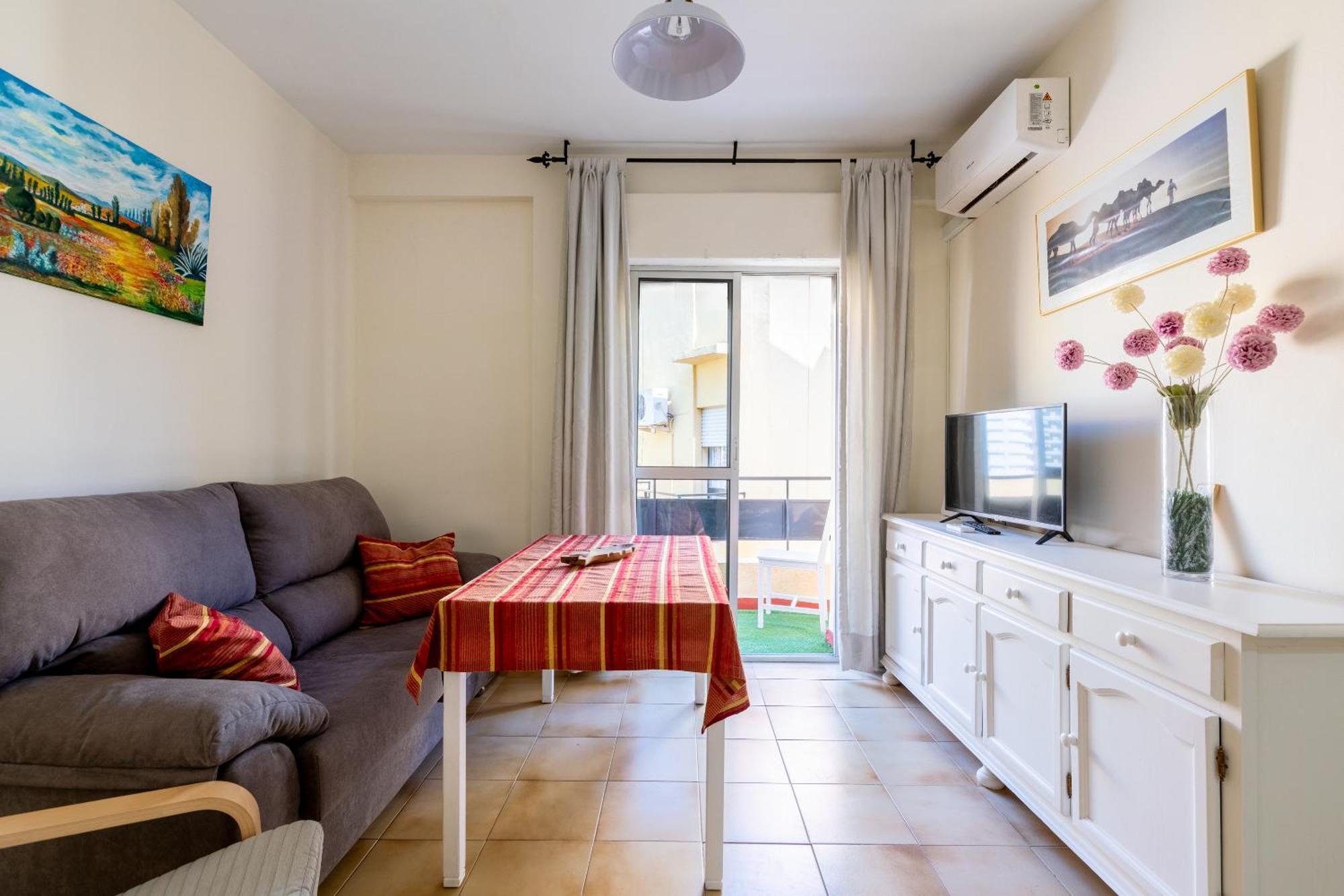 Apartamento Familiar Maria Auxiliadora Σεβίλλη Εξωτερικό φωτογραφία